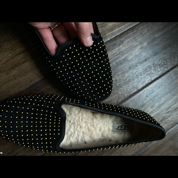 Beautiful UGG suede leather ♠️♣️ - Picture 3 of 5